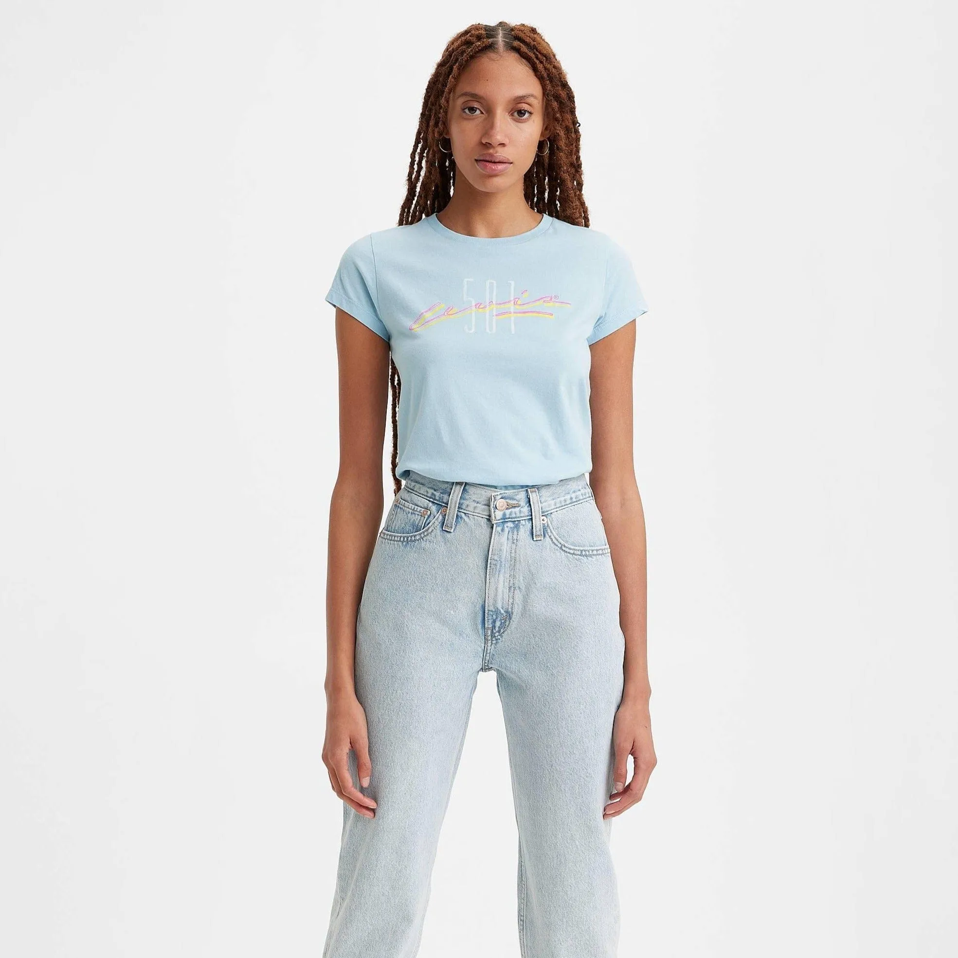 Levi's Graphic Authentic Tee in Blue