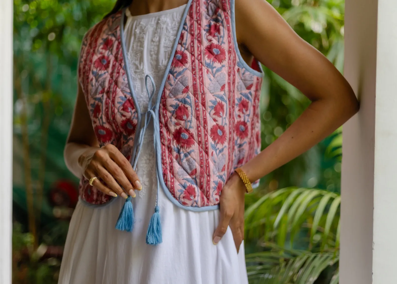 Priya quilted waistcoat in dusty pink