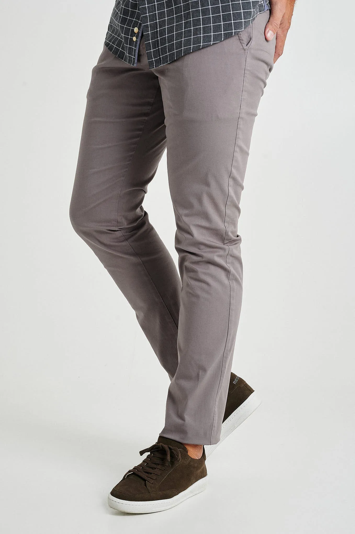 Slim fit plain organic cotton chino trousers