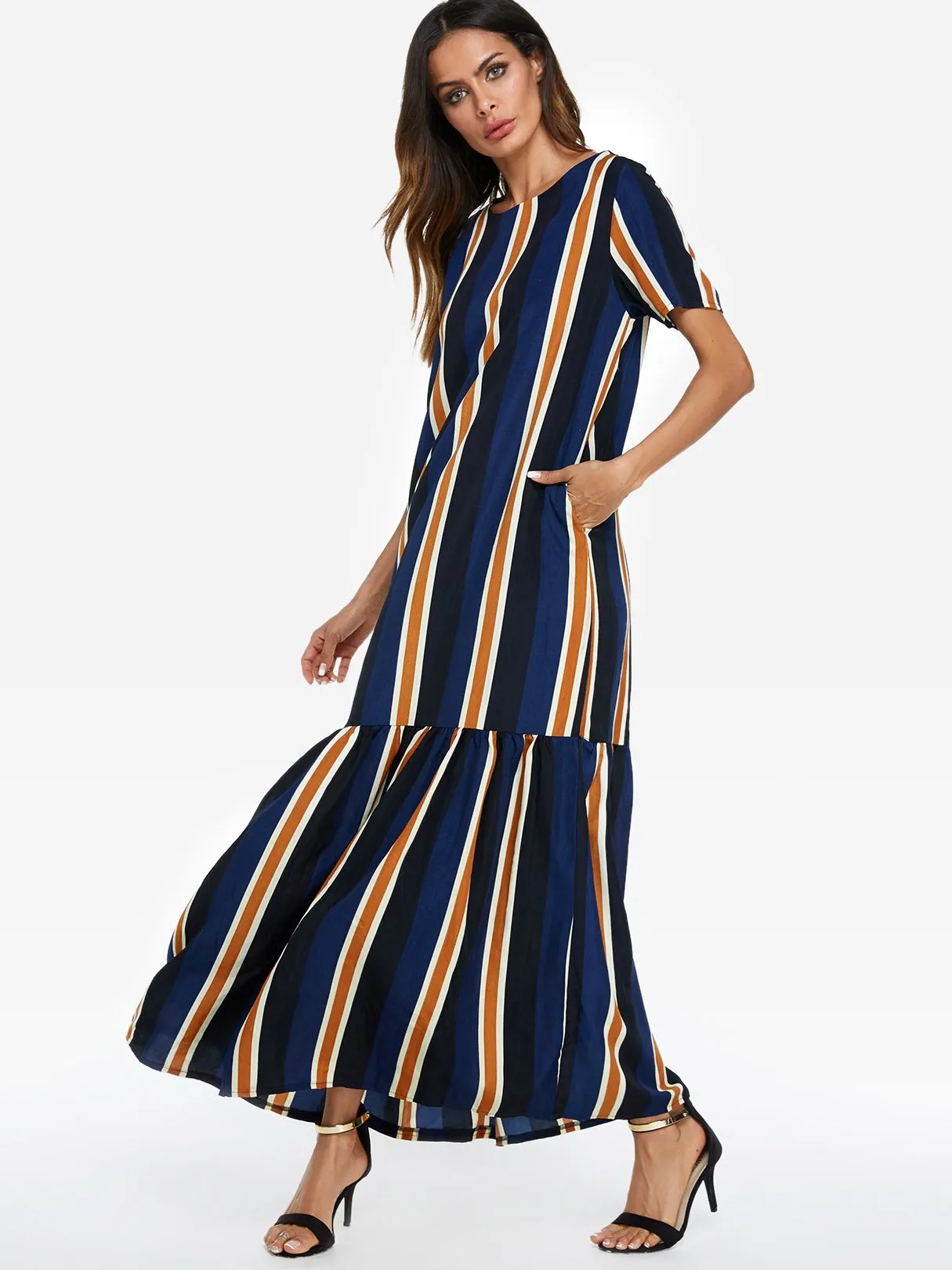 Wholesale Round Neck Short Sleeve Stripe Flounced Hem Maxi Dresses